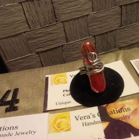 Ring - Picture 2 of 4